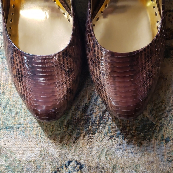 BCBG - Picture 3 of 6